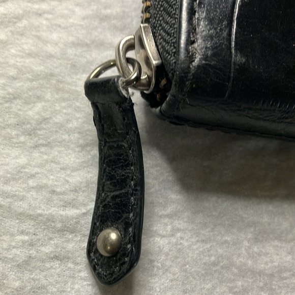 Coach Madison Black Embossed Croc zip around accordion wallet. - Picture 3 of 10